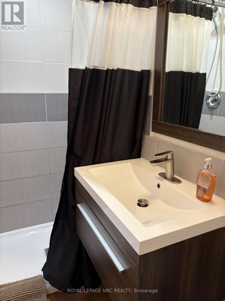 375 ALMOND LANE - 8