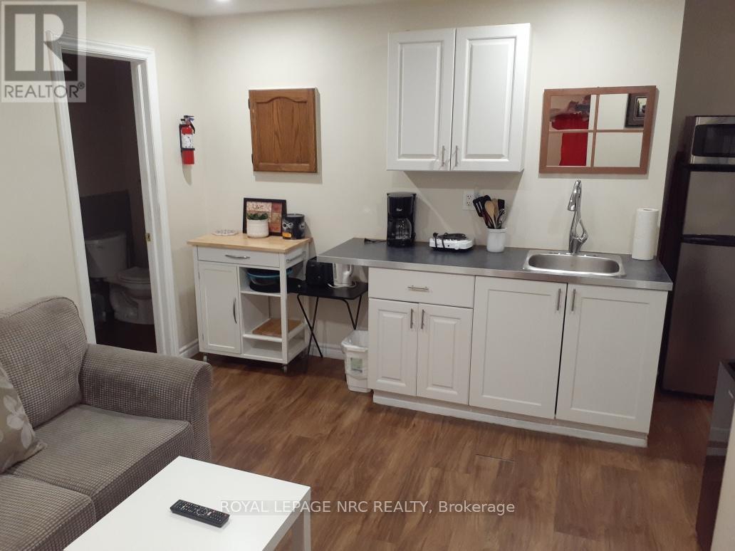 375 ALMOND LANE - 9