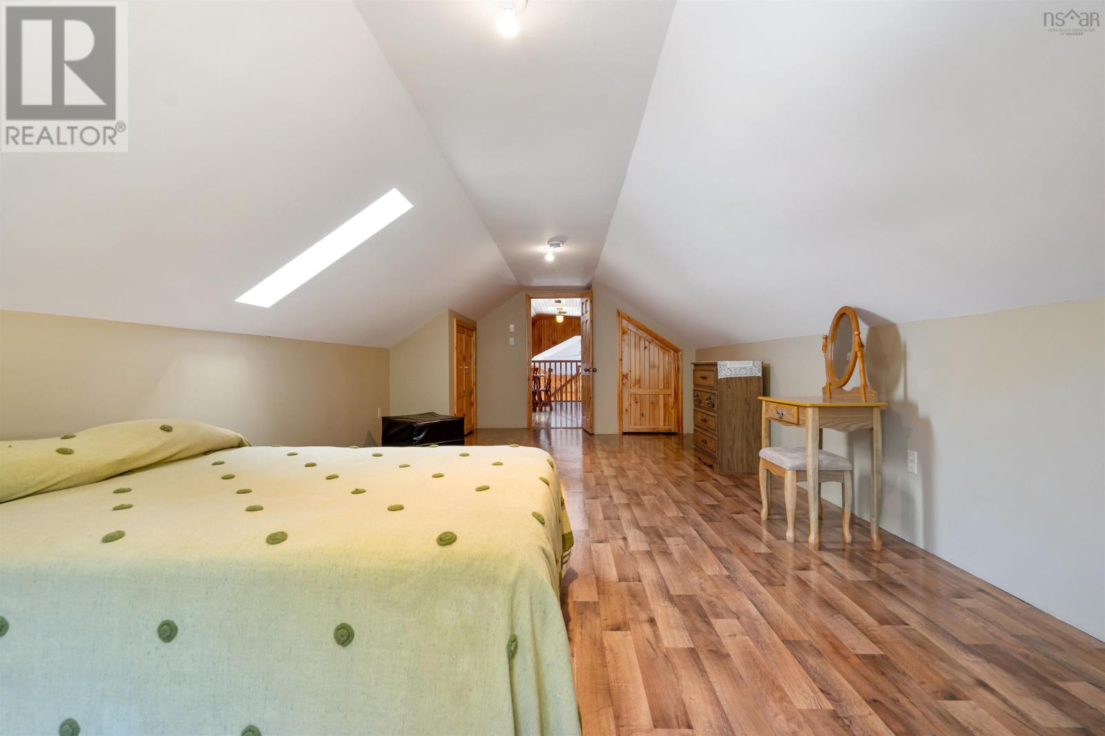 Property 33 of 49 of 6260 West Bay Road