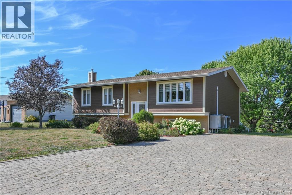 163 Grande-Allée Lane