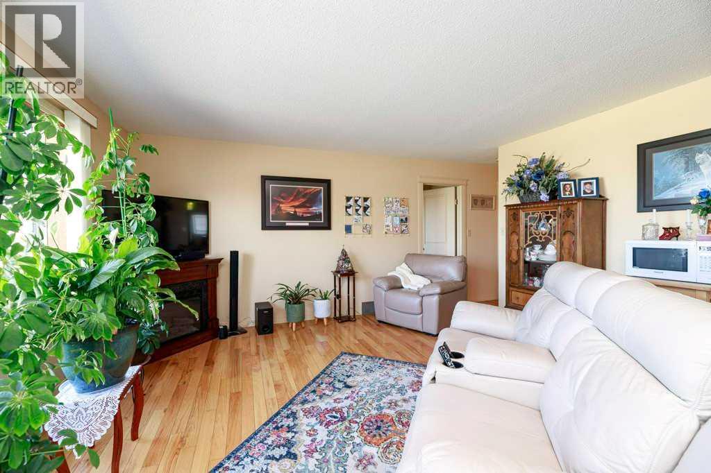 2821 Botterill Crescent, Red Deer
