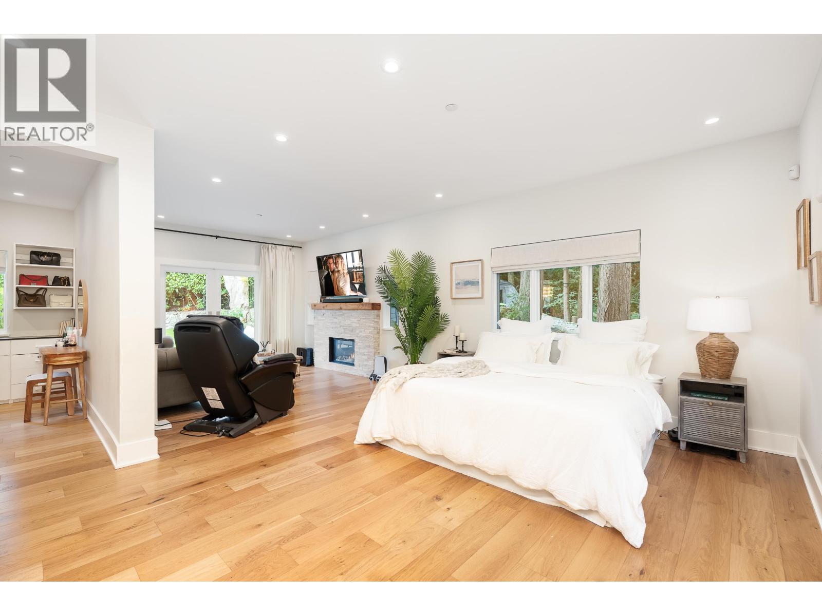 4710 CAULFEILD DRIVE, West Vancouver