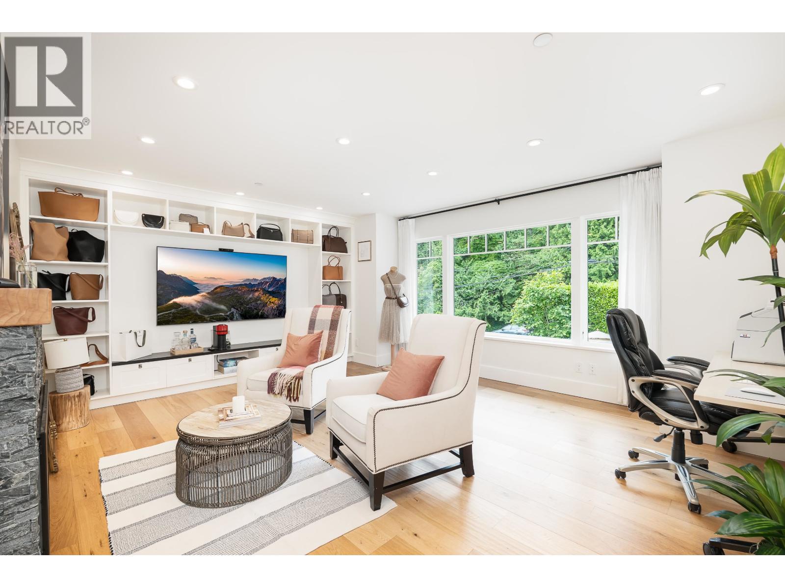 4710 CAULFEILD DRIVE, West Vancouver