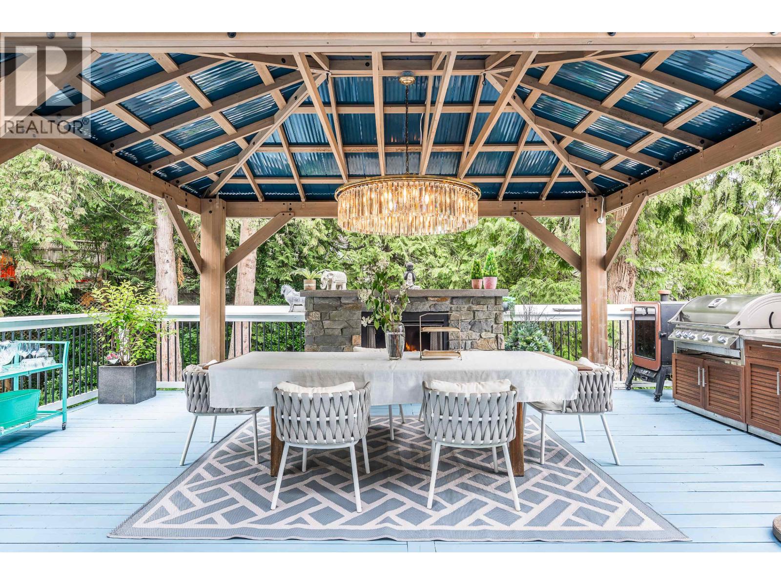 4710 CAULFEILD DRIVE, West Vancouver