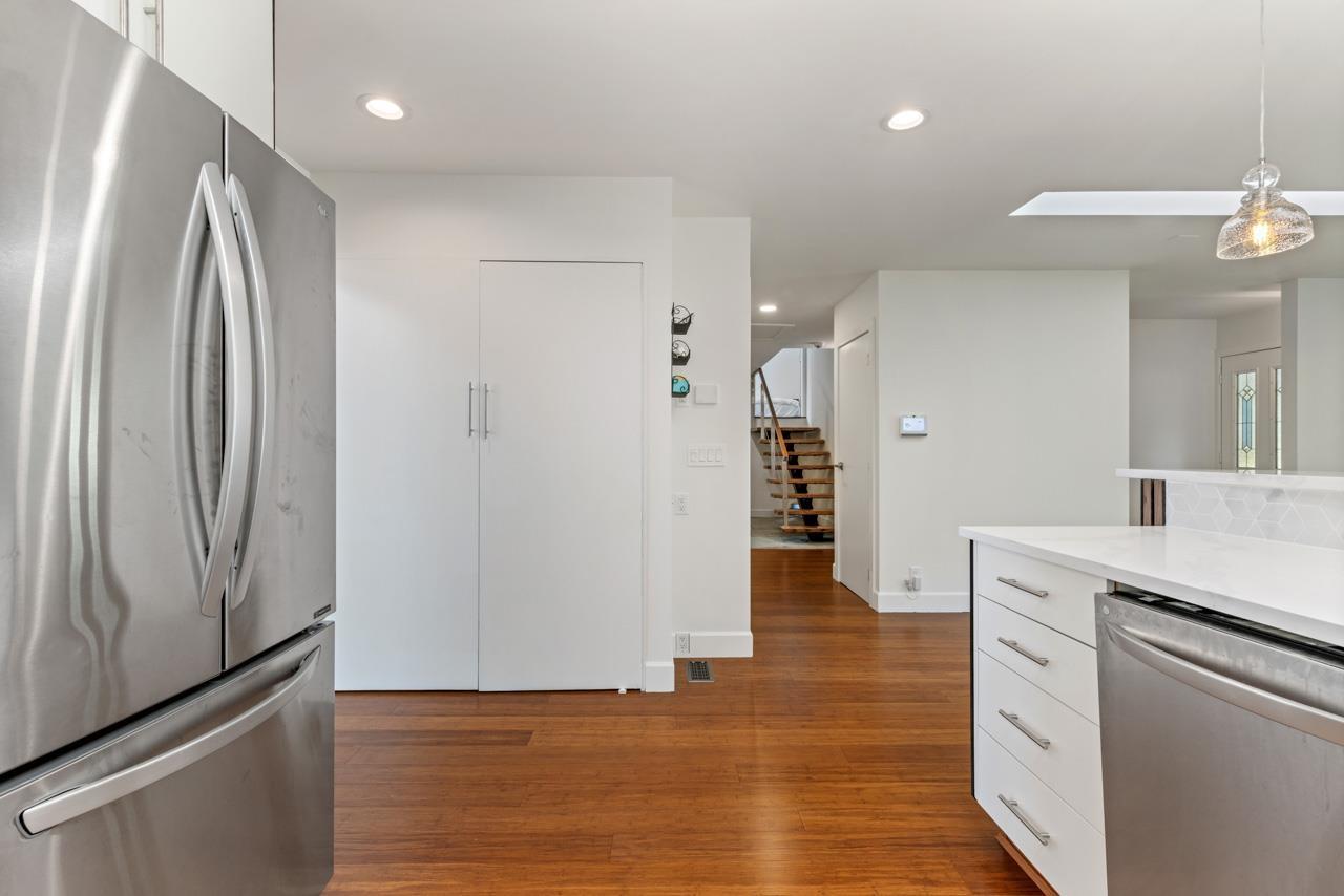 13044 14 AVENUE, Surrey