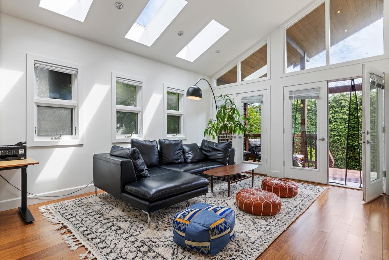 13044 14 AVENUE, Surrey