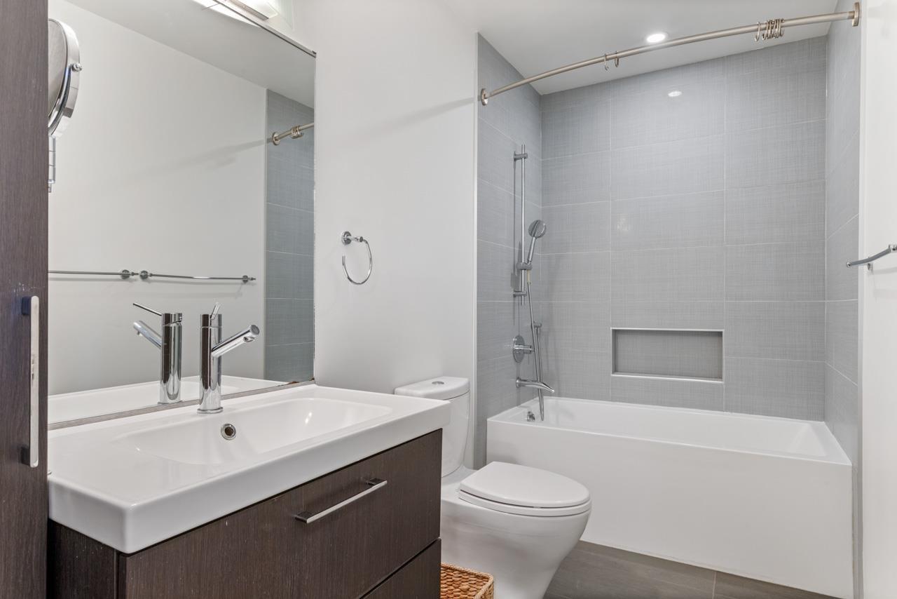13044 14 AVENUE, Surrey