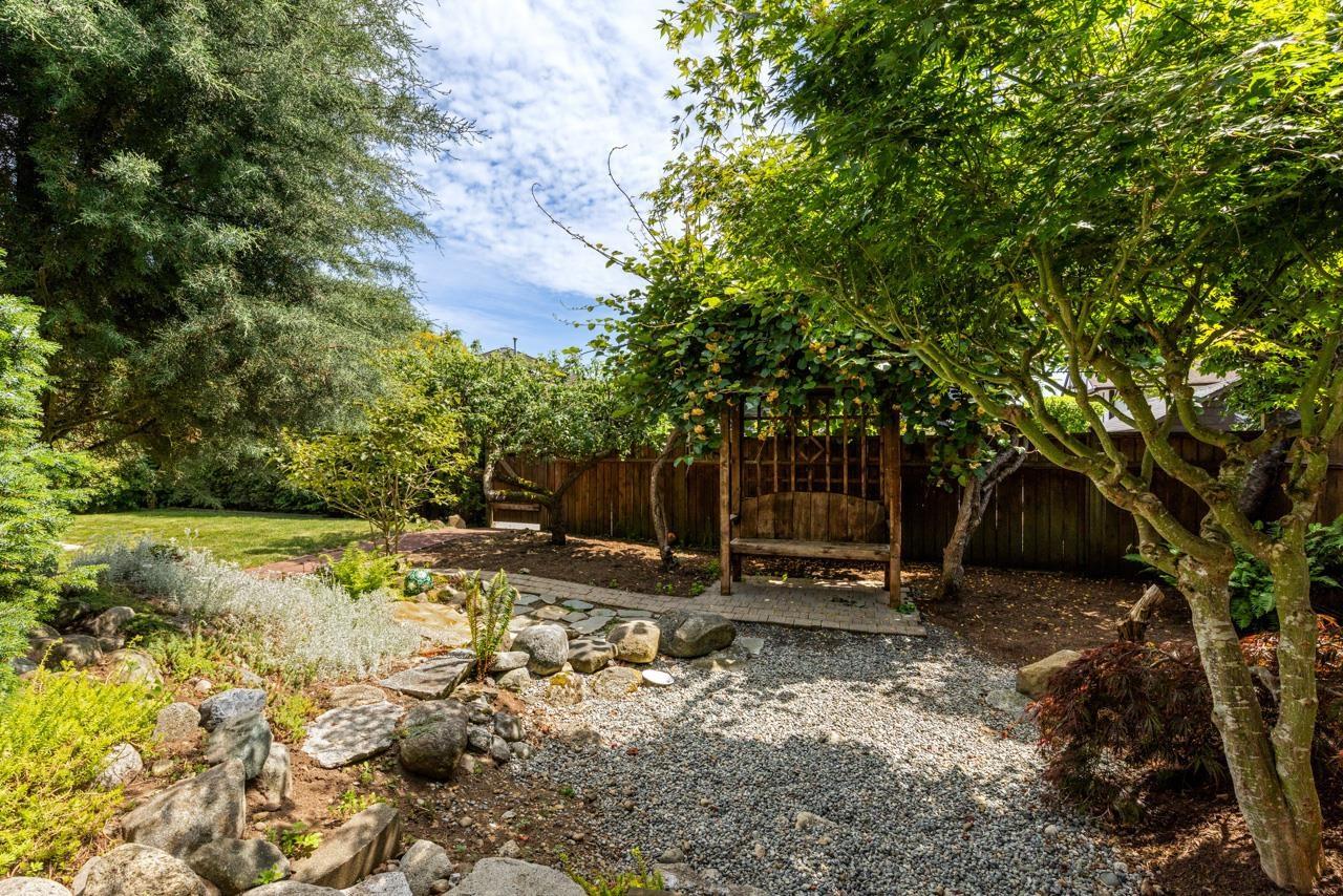 13044 14 AVENUE, Surrey