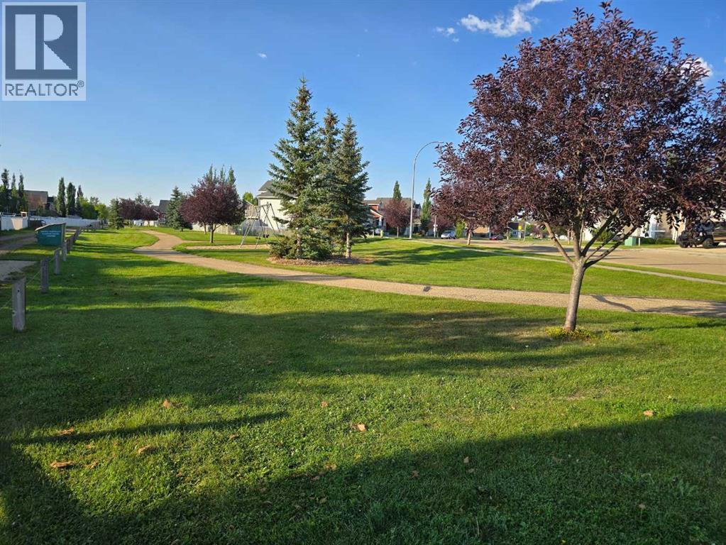 7128 Henner's Road, Lacombe
