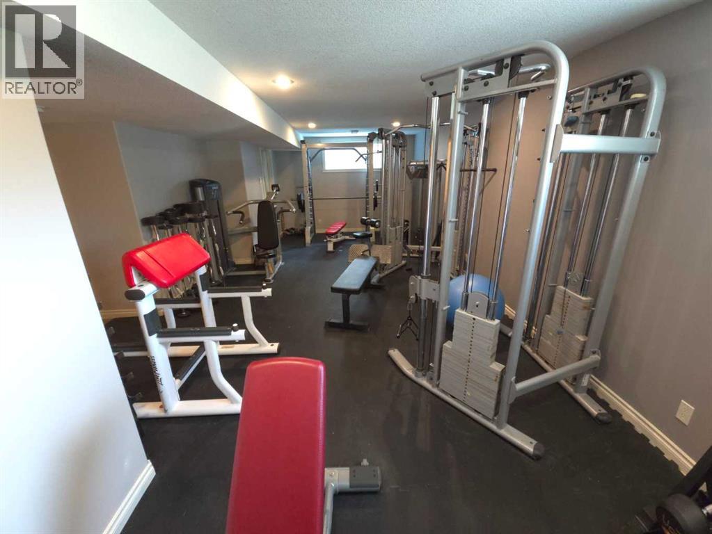 7128 Henner's Road, Lacombe