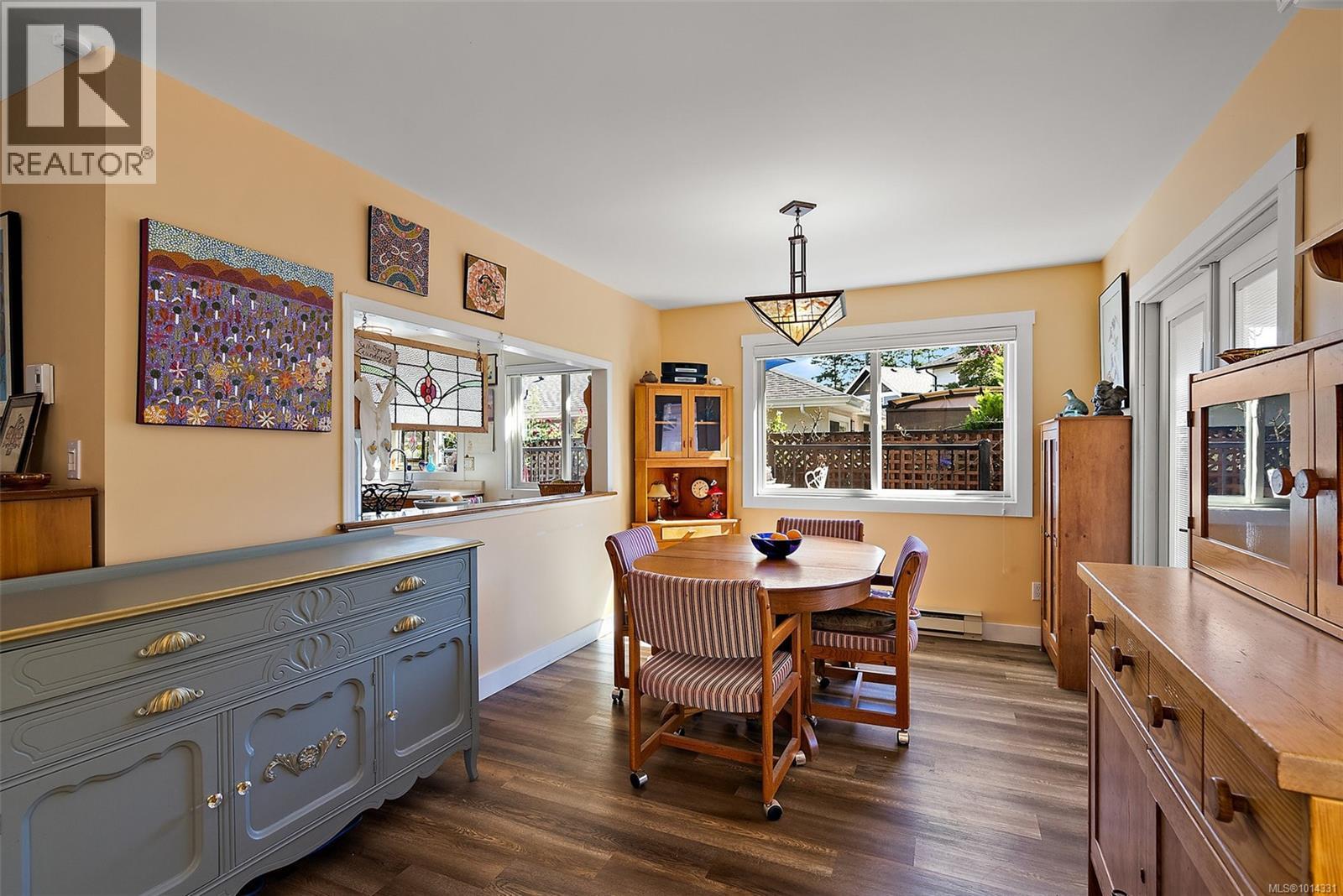  10386 Resthaven Drive, Sidney