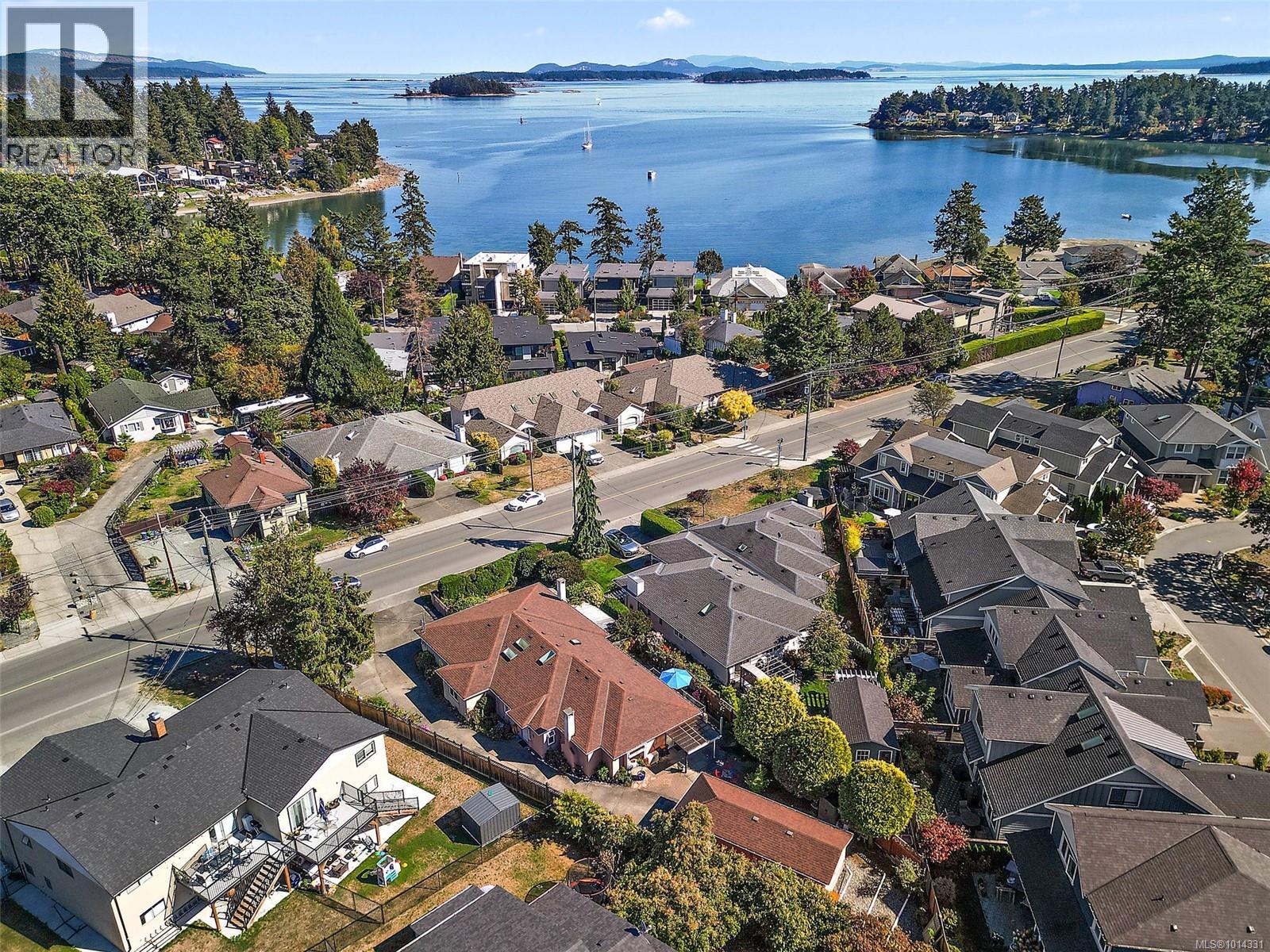  10386 Resthaven Drive, Sidney