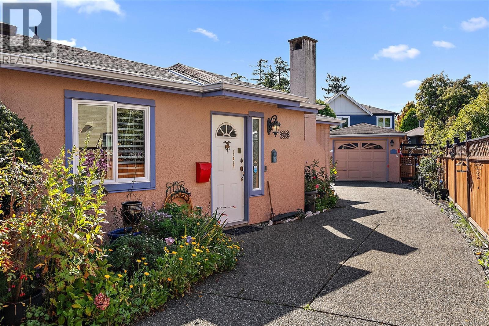  10386 Resthaven Drive, Sidney