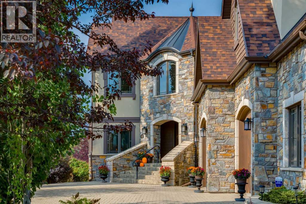 Single Family House for Sale in  Aspen Ridge Bay SW Aspen Woods Calgary 