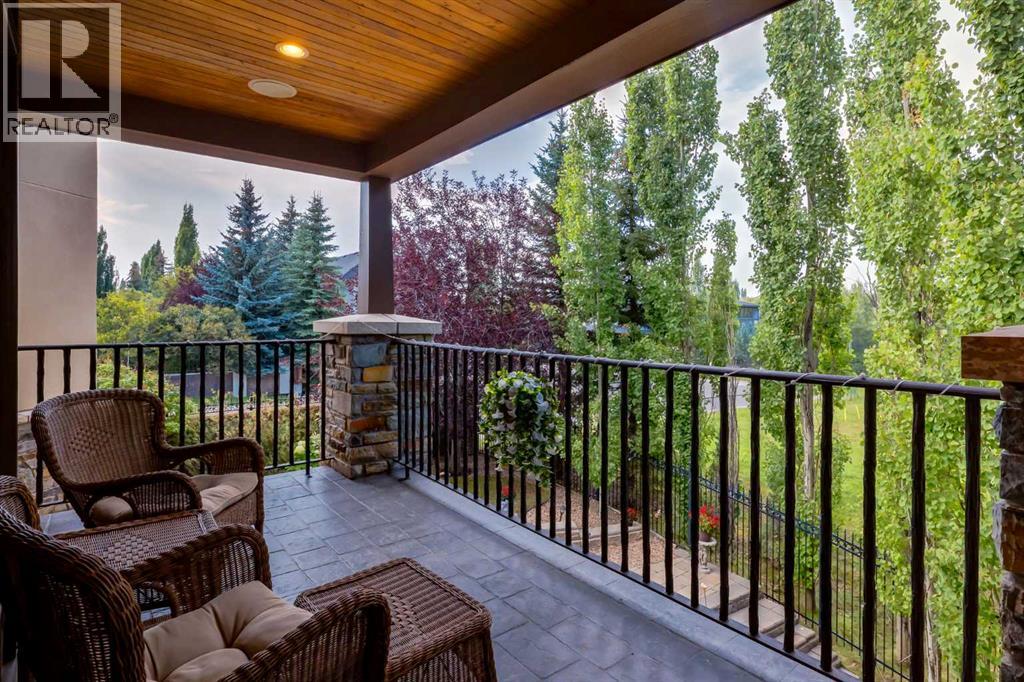 Single Family House for Sale in  Aspen Ridge Bay SW Aspen Woods Calgary 