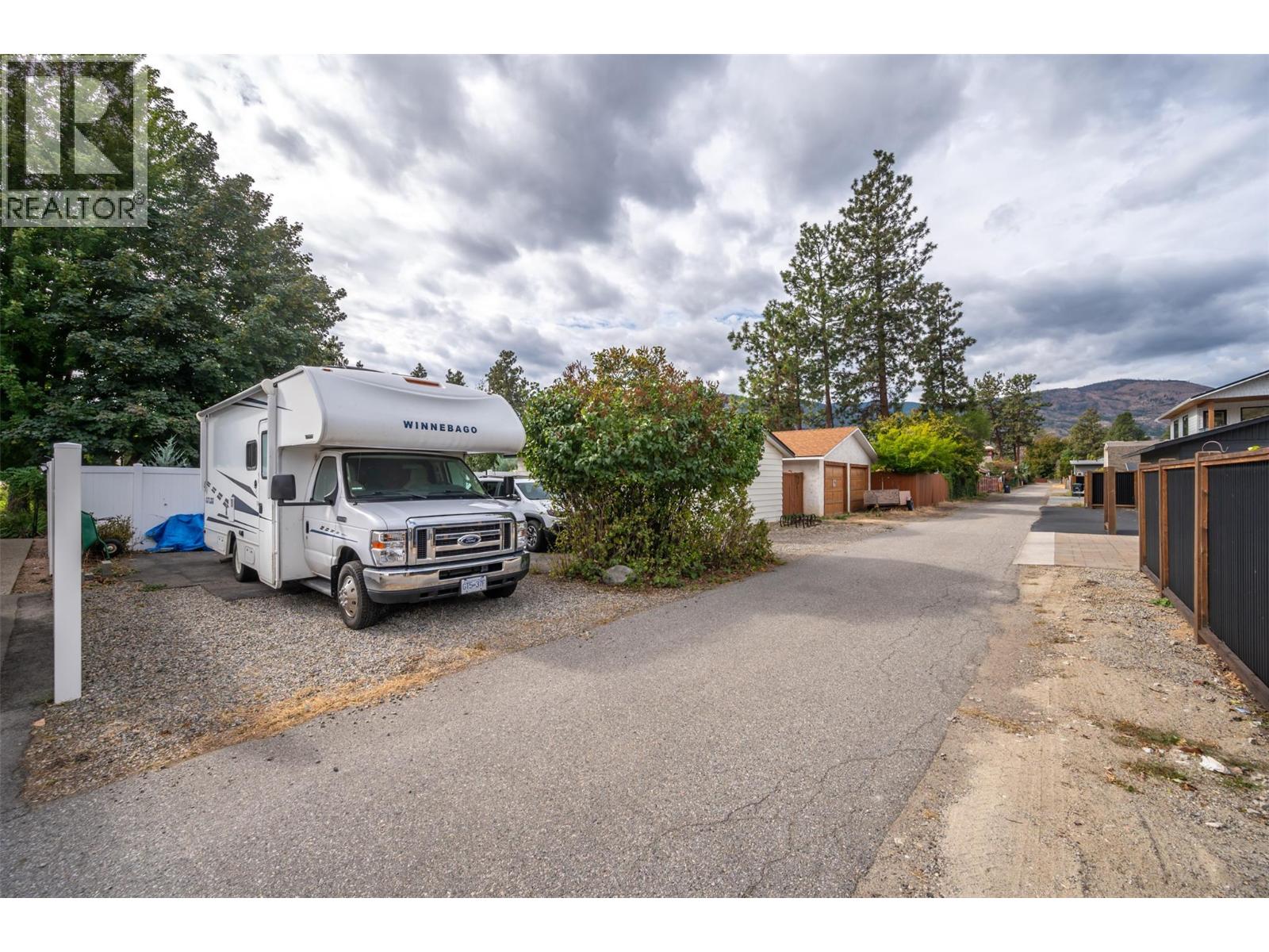 127 ELM Avenue, Penticton