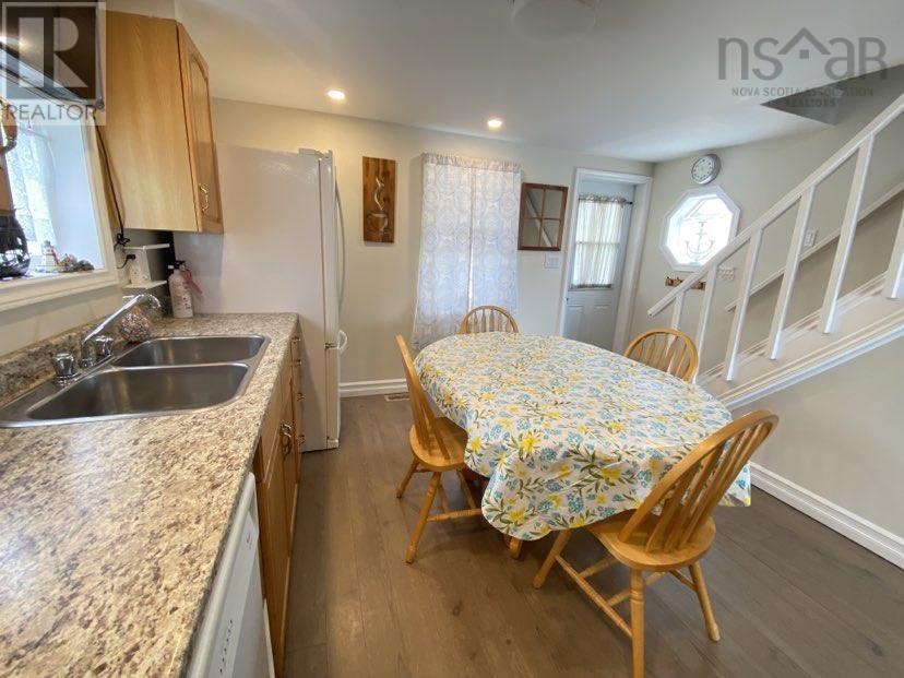 Property 18 of 49 of 15319 Cabot Trail