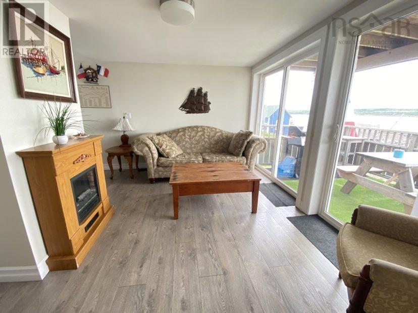 Property 21 of 49 of 15319 Cabot Trail