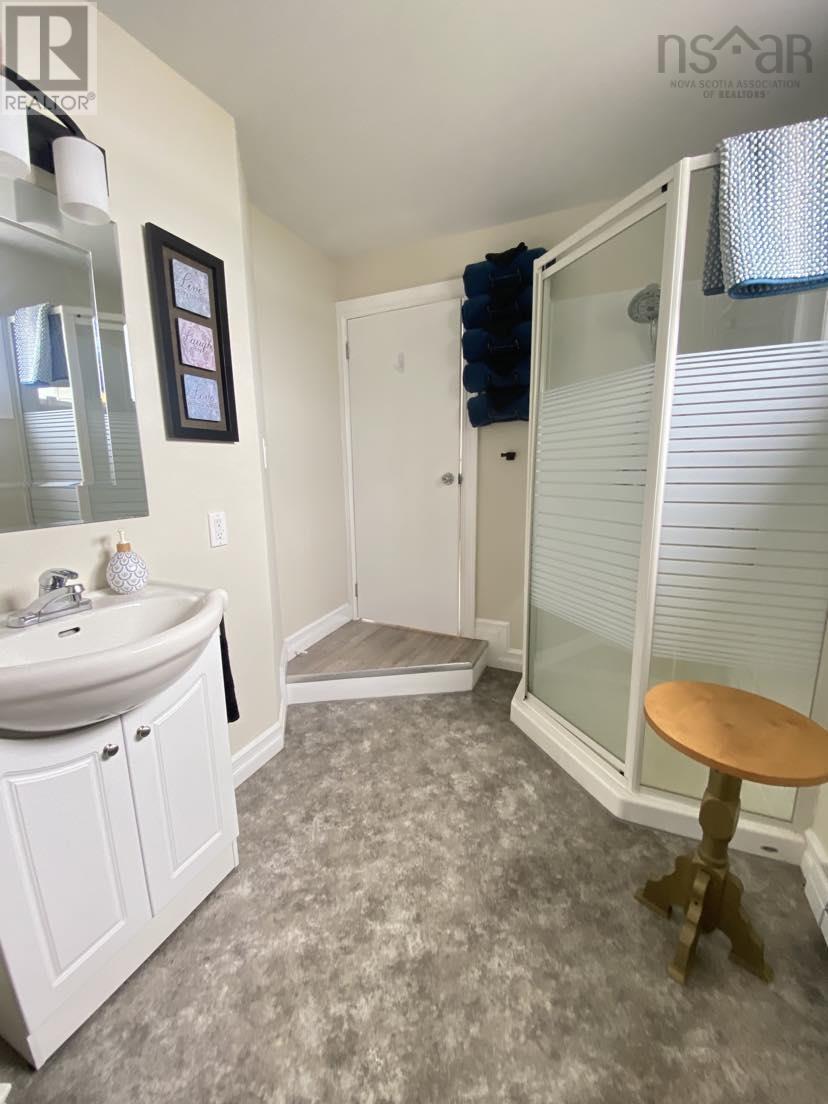 Property 26 of 49 of 15319 Cabot Trail