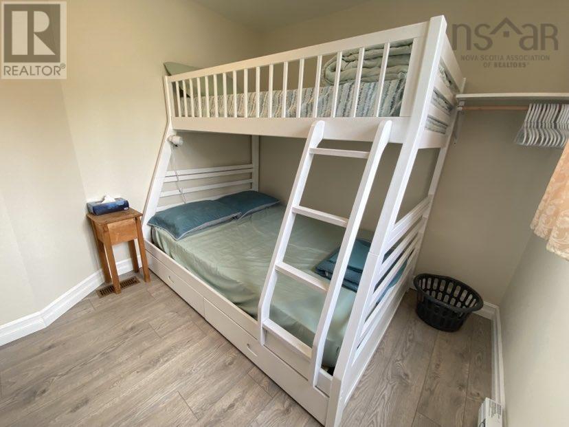 Property 28 of 49 of 15319 Cabot Trail