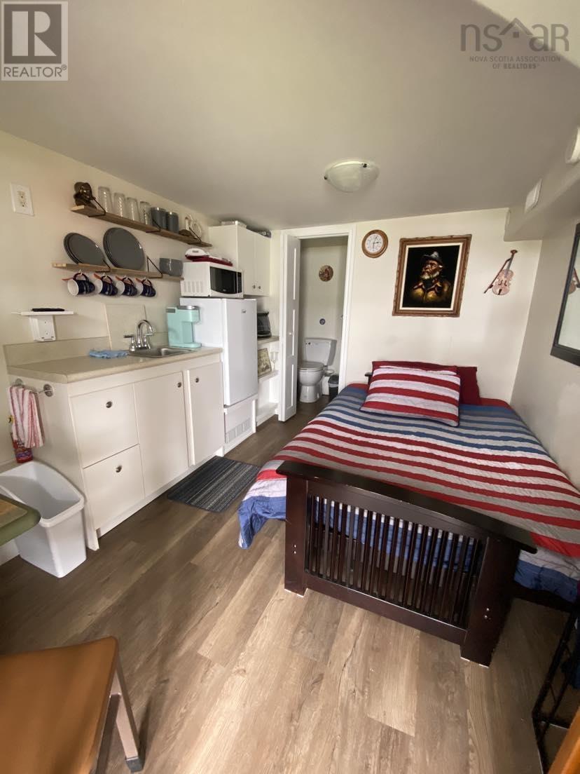 Property 36 of 49 of 15319 Cabot Trail