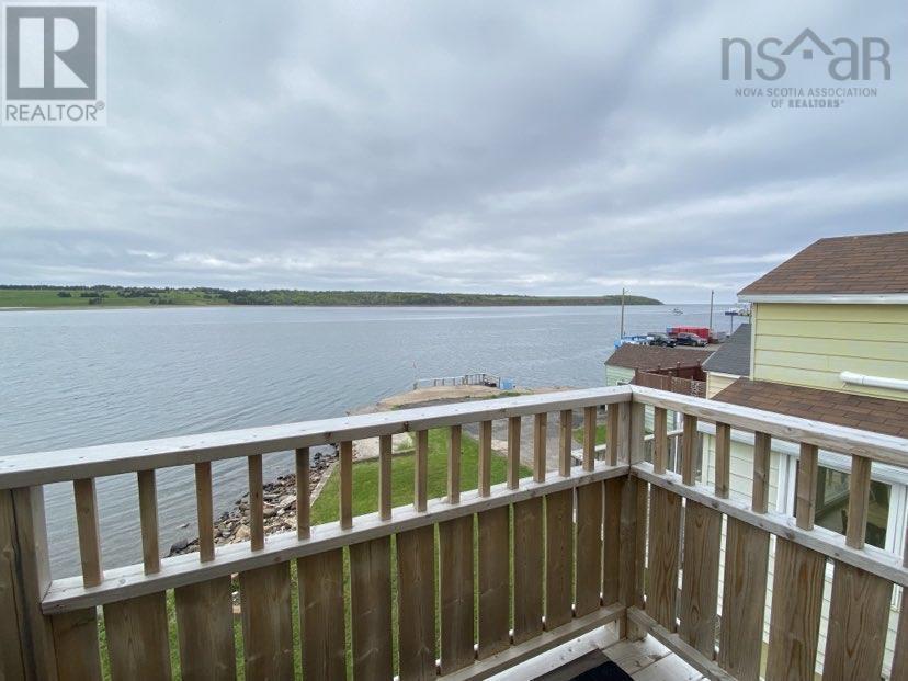 Property 9 of 49 of 15319 Cabot Trail