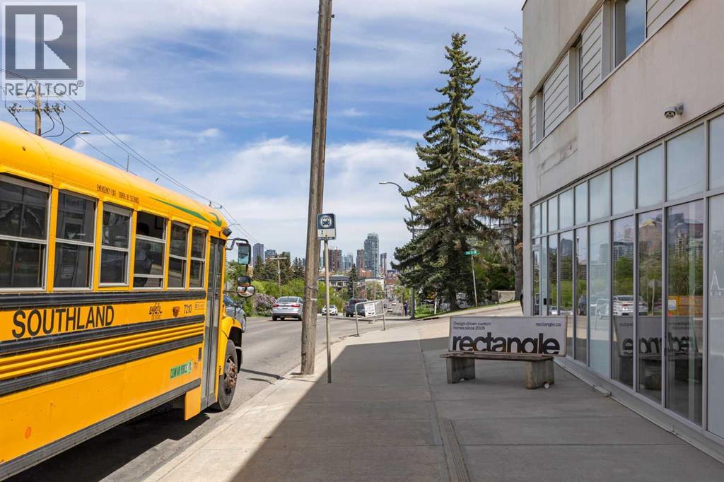 Single Family House for Sale in    Avenue SW Bankview Calgary 