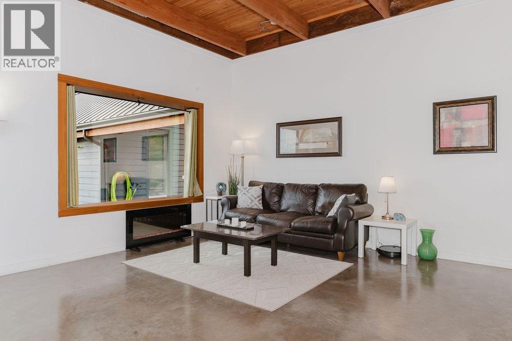 5895 SKOOKUMCHUK ROAD, Sechelt