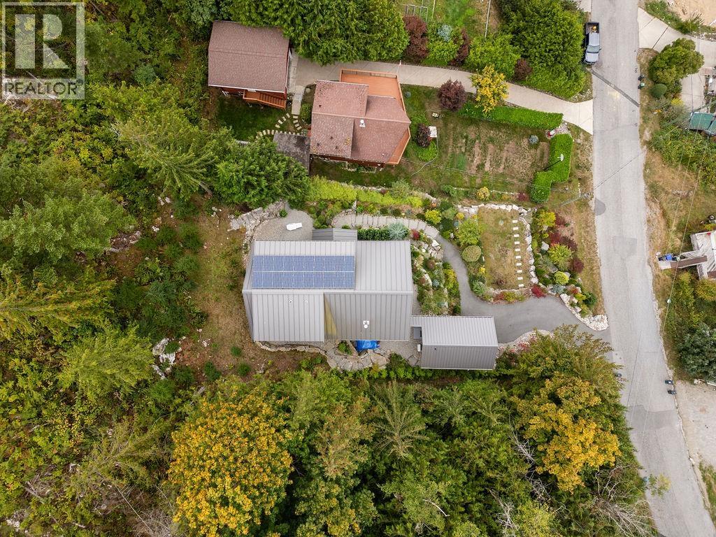 5895 SKOOKUMCHUK ROAD, Sechelt