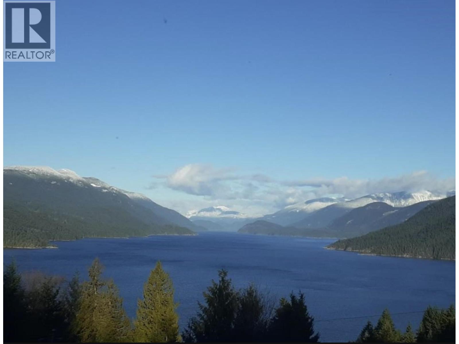 5895 SKOOKUMCHUK ROAD, Sechelt