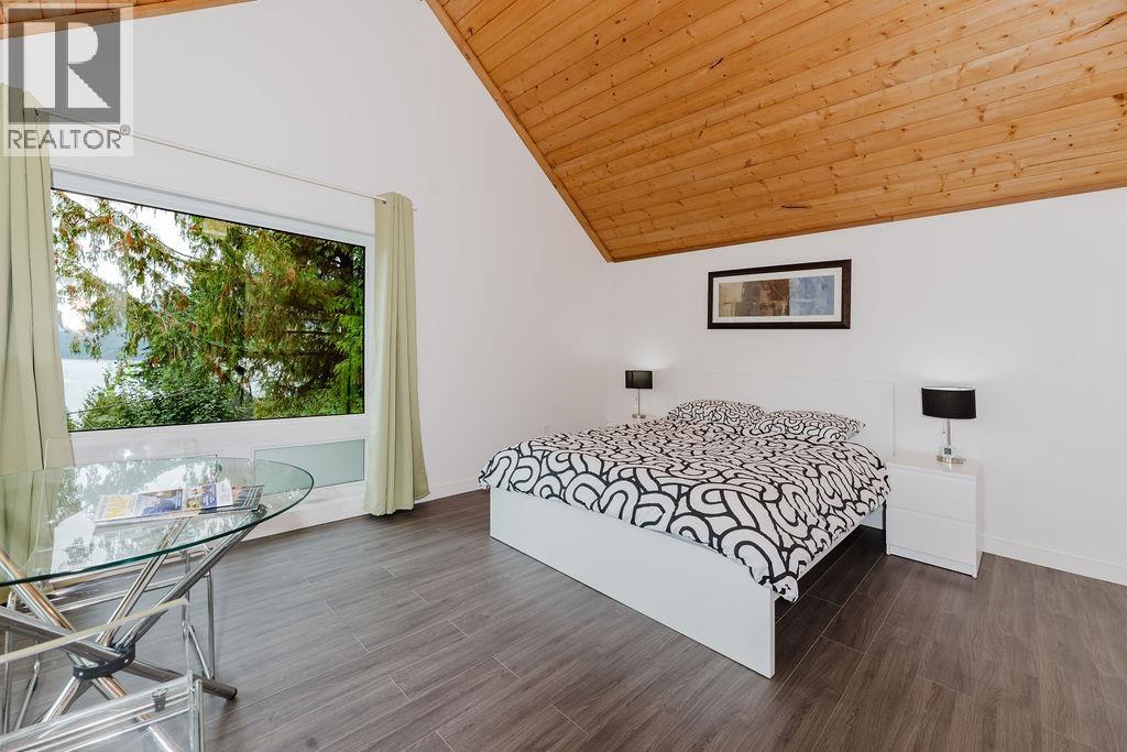 5895 SKOOKUMCHUK ROAD, Sechelt