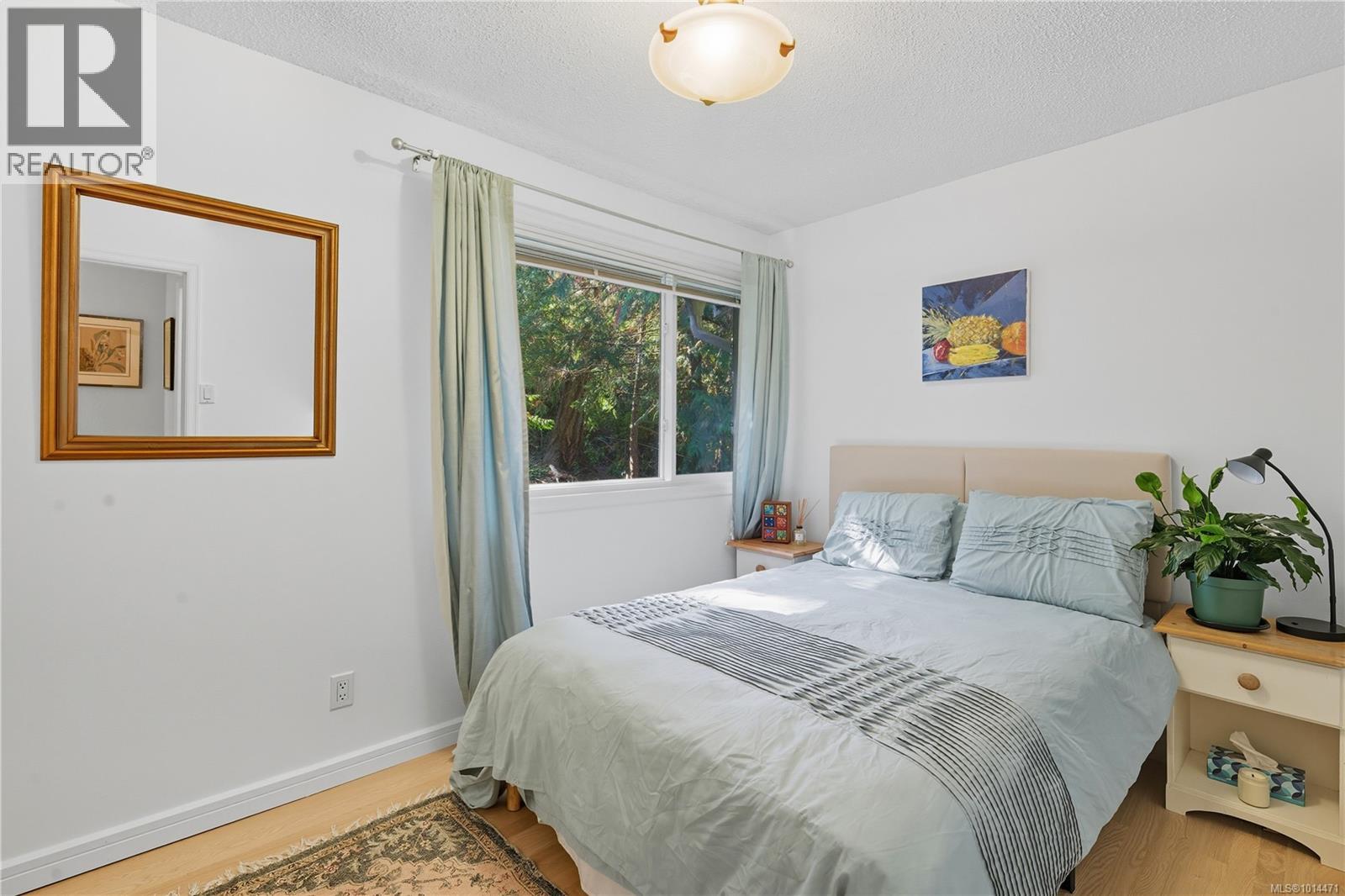 1265 Cloake Hill Rd, North Saanich