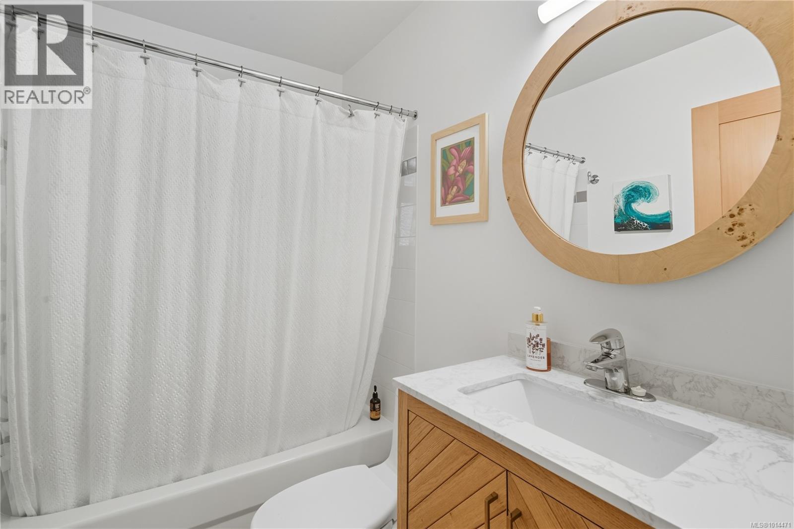 1265 Cloake Hill Rd, North Saanich