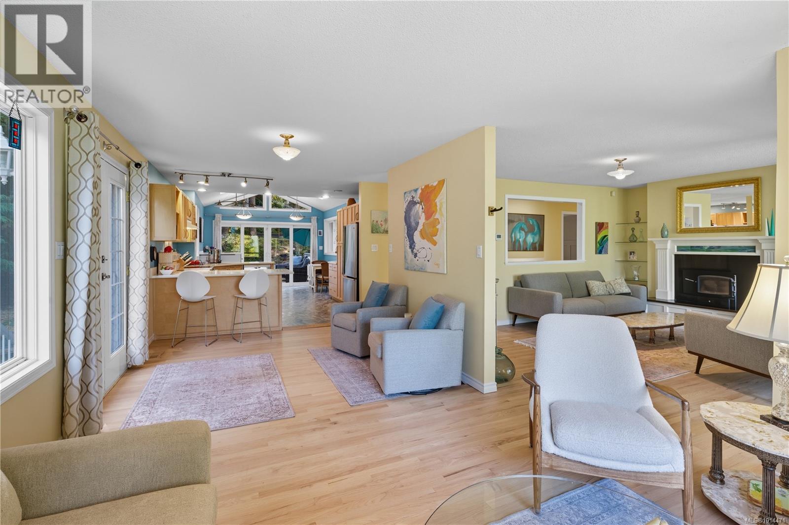 1265 Cloake Hill Rd, North Saanich