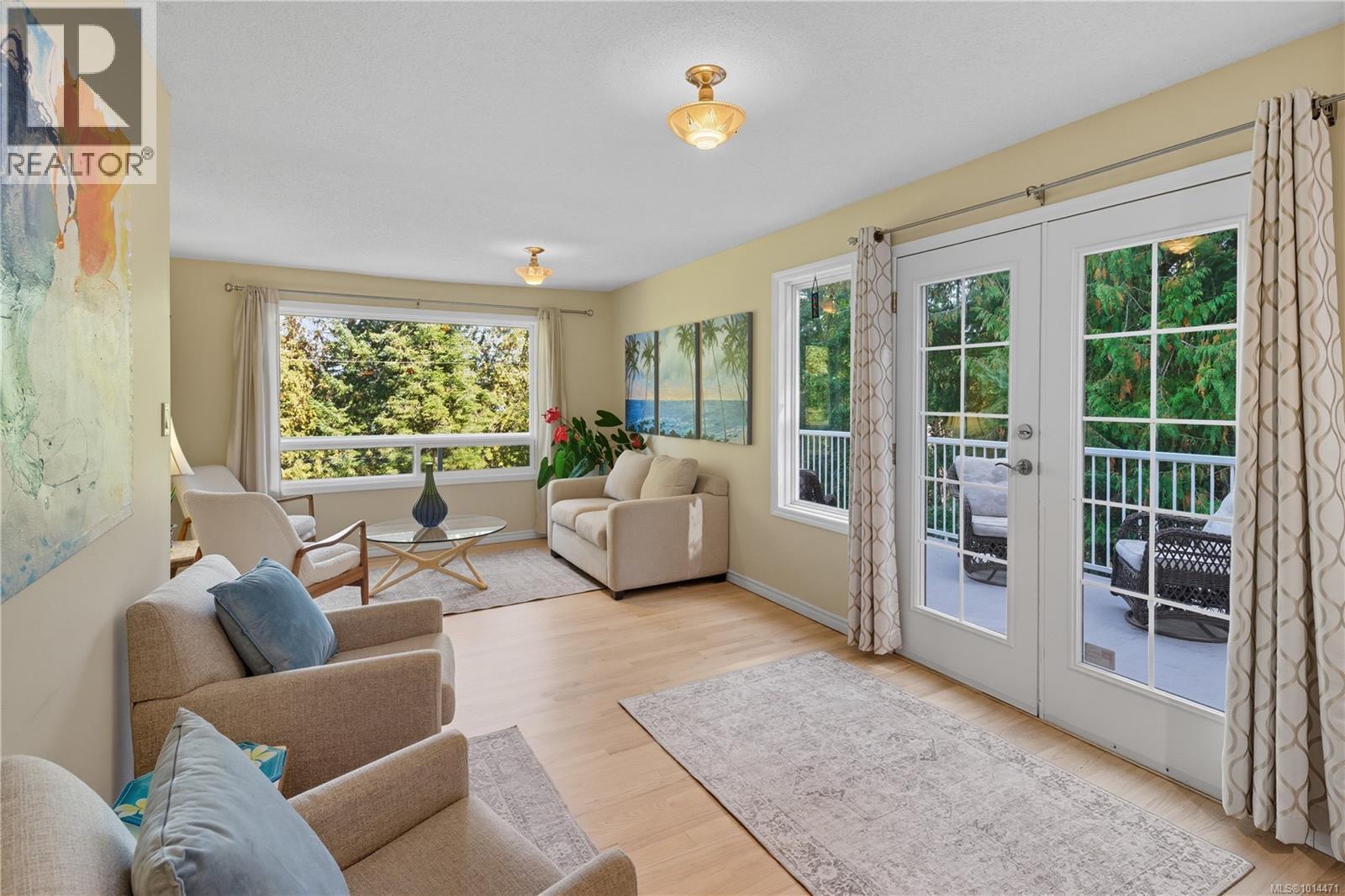 1265 Cloake Hill Rd, North Saanich