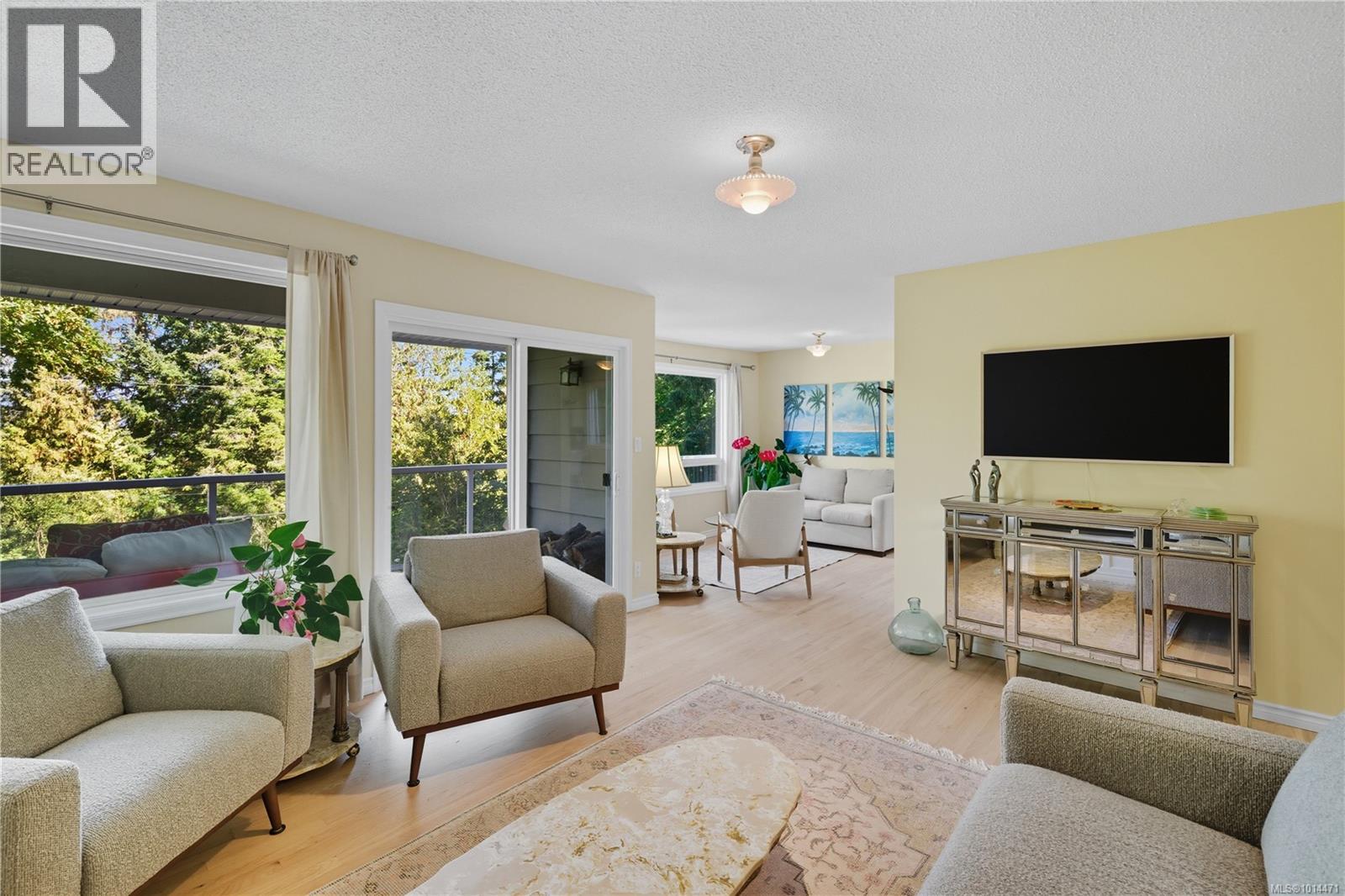 1265 Cloake Hill Rd, North Saanich