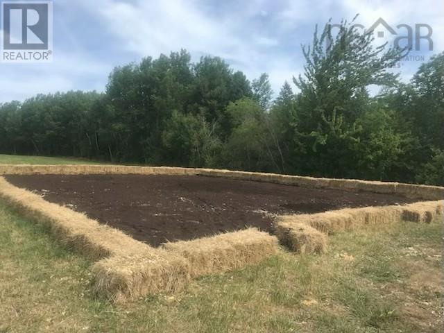 Property 17 of 19 of 2041 Clarence Road