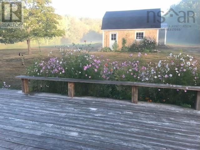 Property 13 of 19 of 2041 Clarence Road