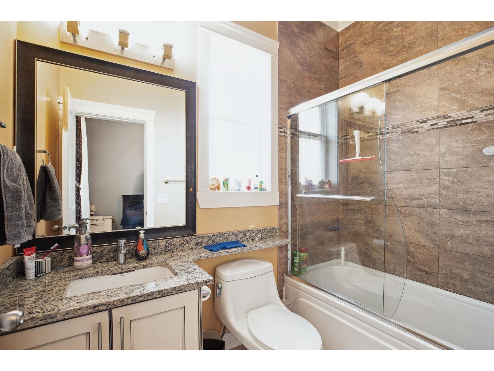 32577 MITCHELL AVENUE, Mission