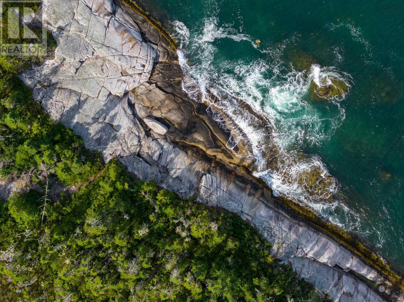 Property 4 of 19 of 16A Admirals Point