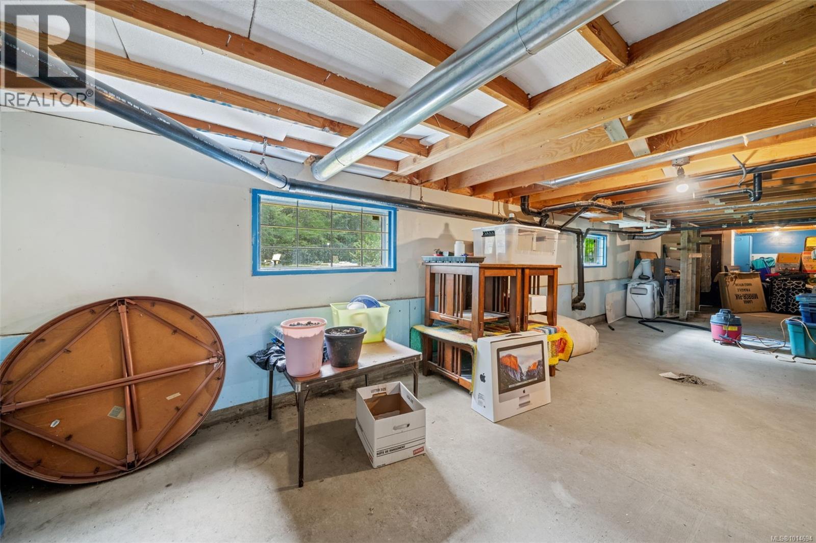 10258 Sutton Rd, Honeymoon Bay