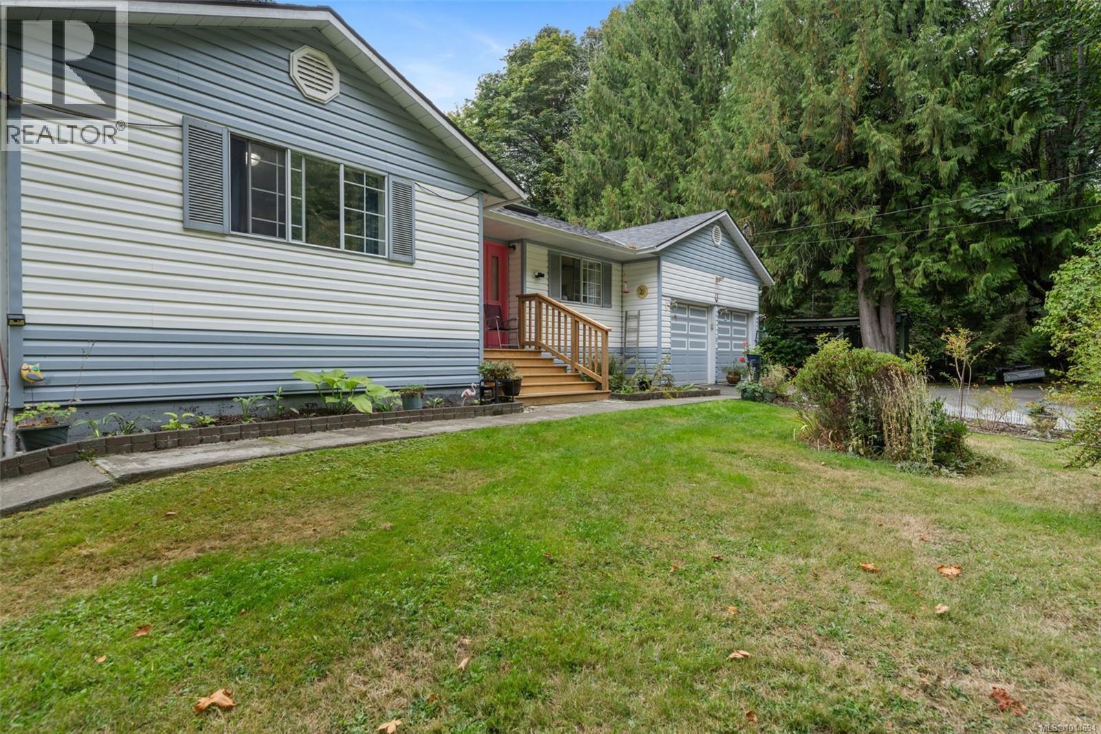 10258 Sutton Rd, Honeymoon Bay