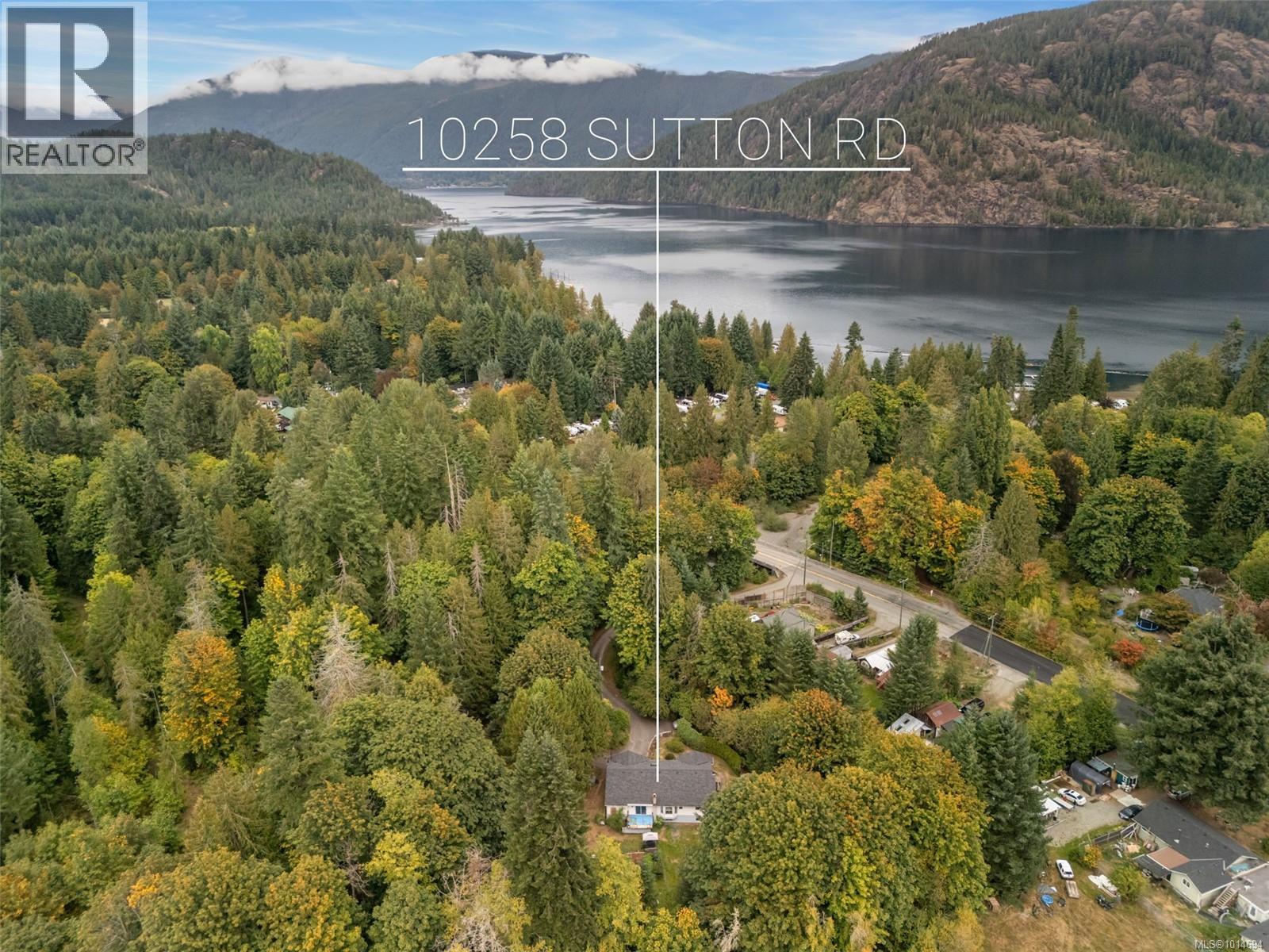 10258 Sutton Rd, Honeymoon Bay