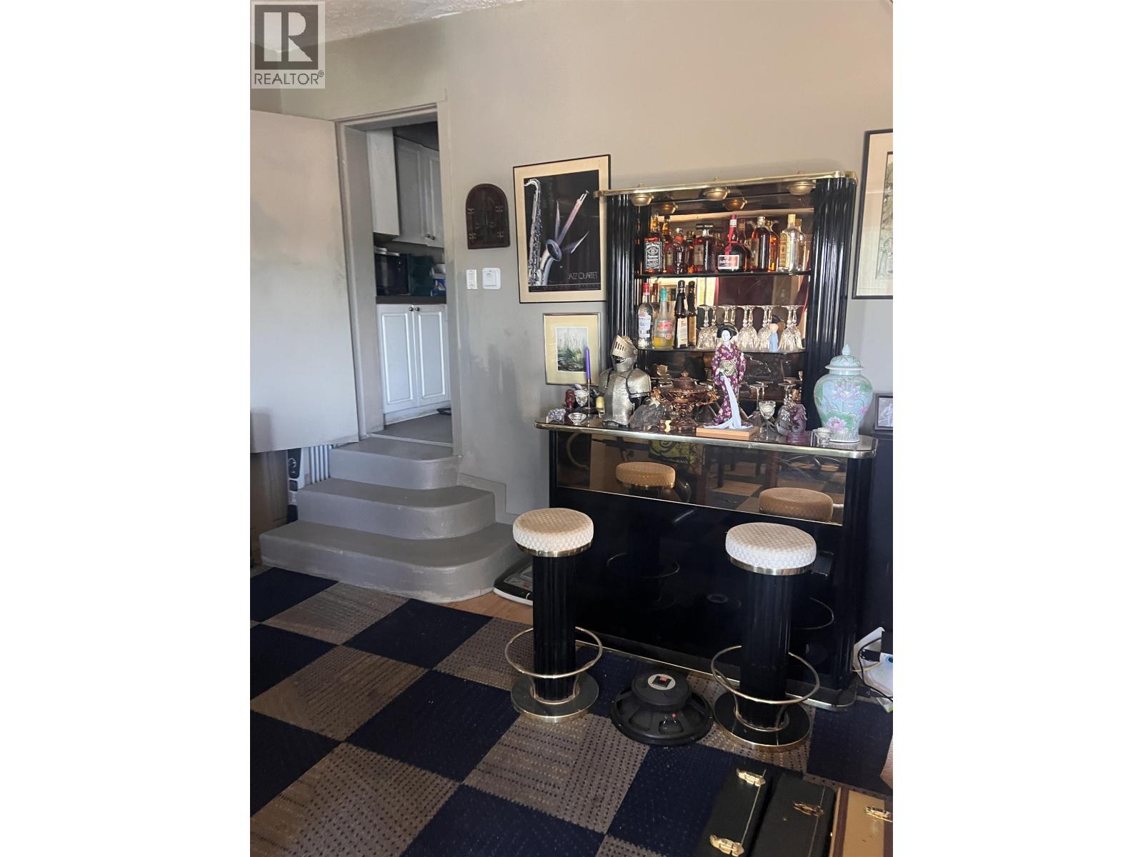 2141 MARINE WAY, New Westminster