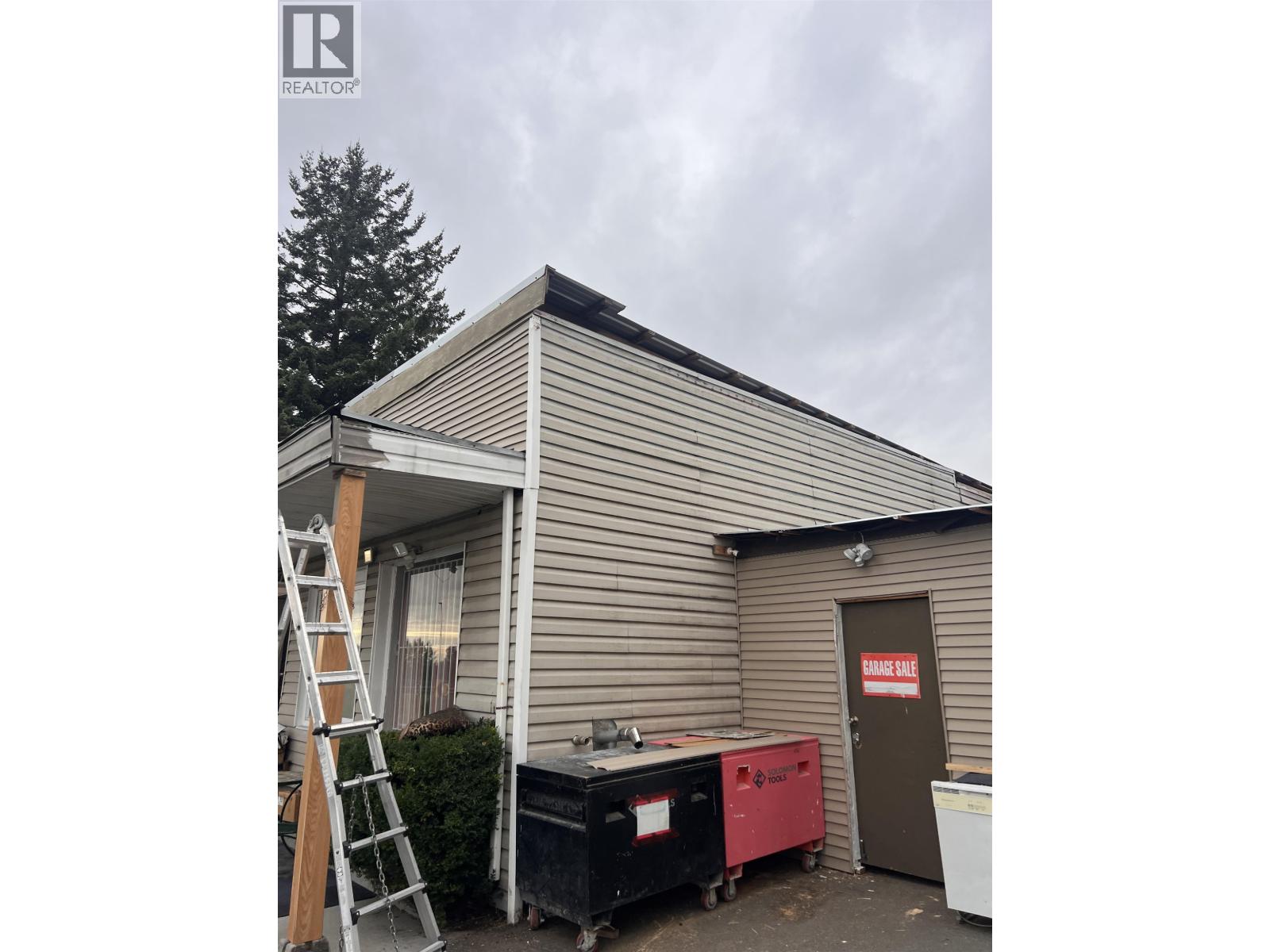 2141 MARINE WAY, New Westminster