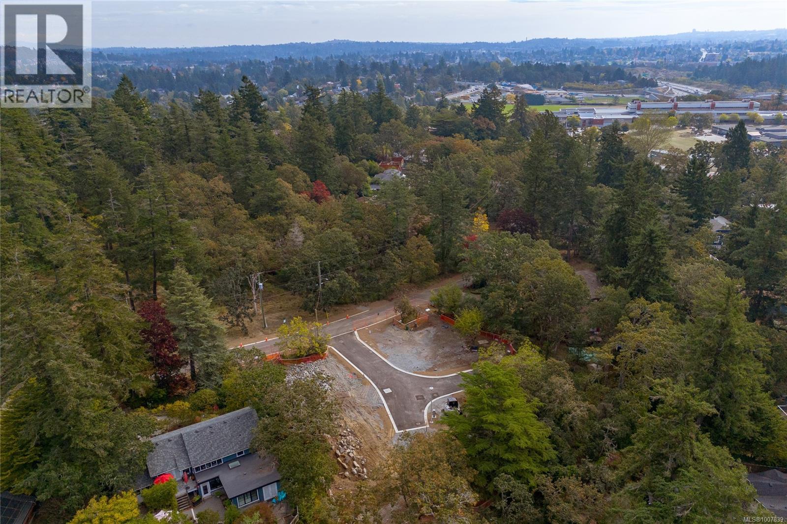  3802 Madaric Place, Saanich
