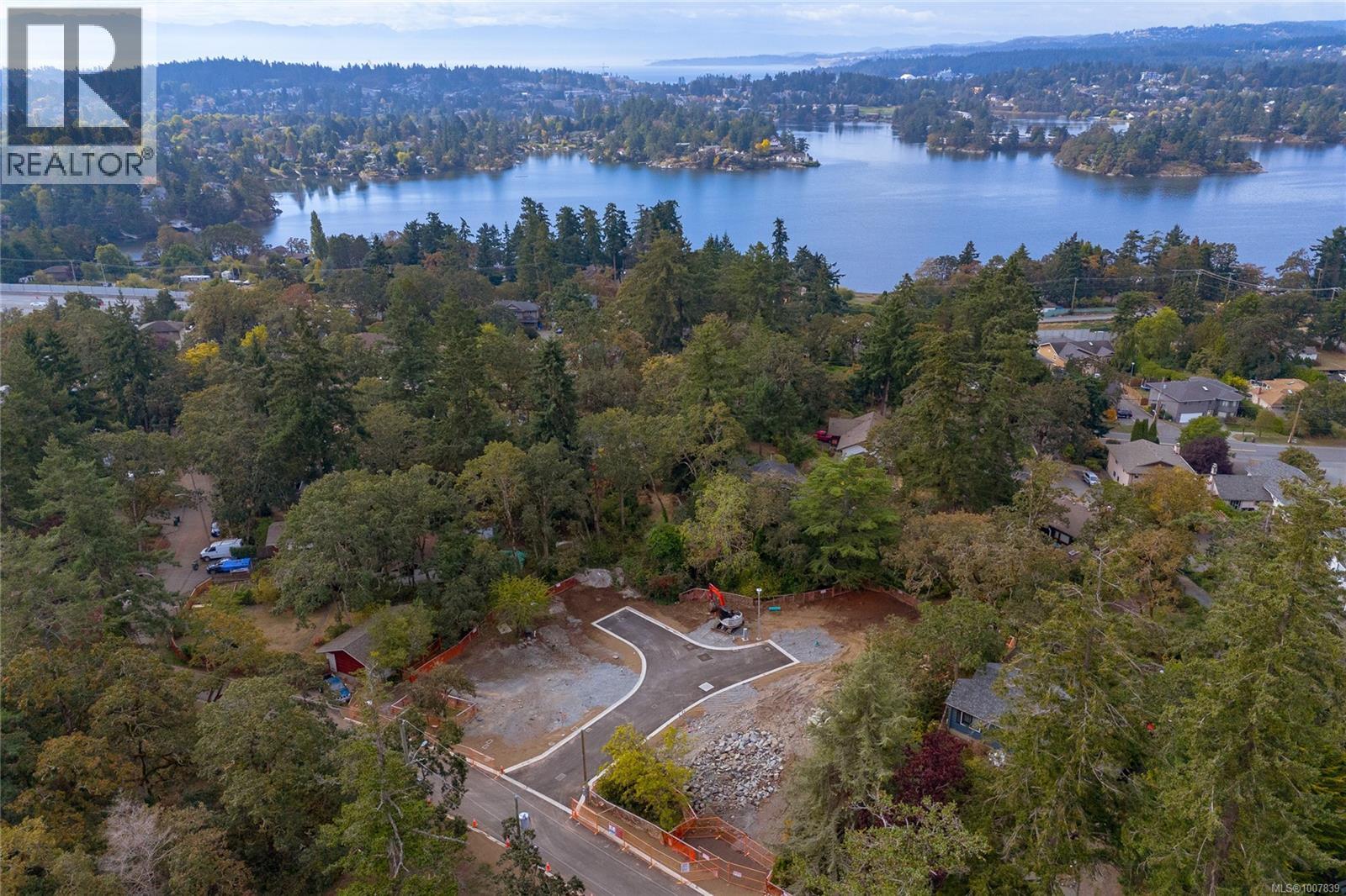  3802 Madaric Place, Saanich