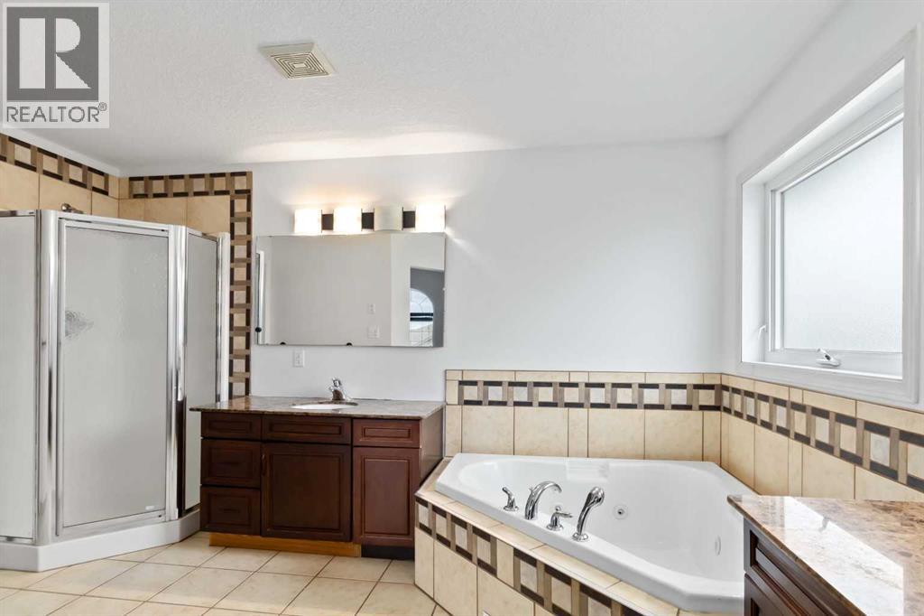 197 Pliska Crescent, Fort McMurray