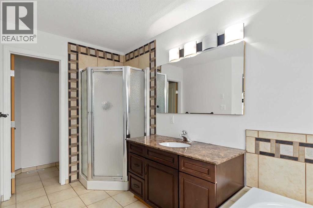 197 Pliska Crescent, Fort McMurray