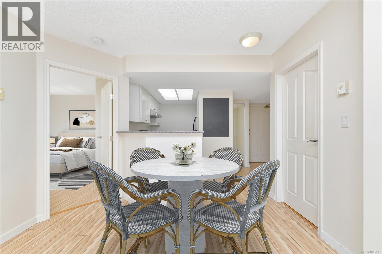 1208 930 Yates Street, Victoria